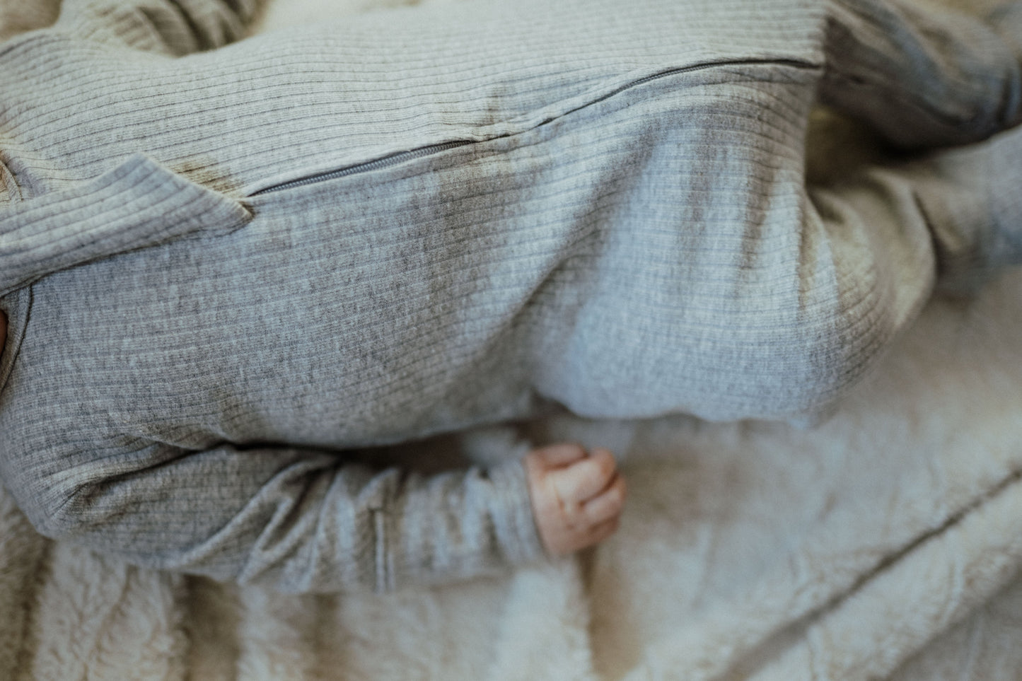 Pyjama de bébé en coton biologique, gris chiné | ba.be.O