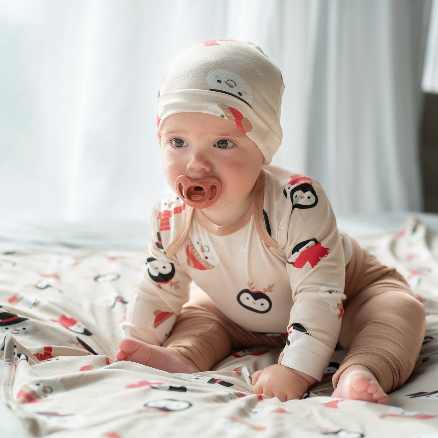 Bamboo L/S Onesie (Snowy Faces Print)