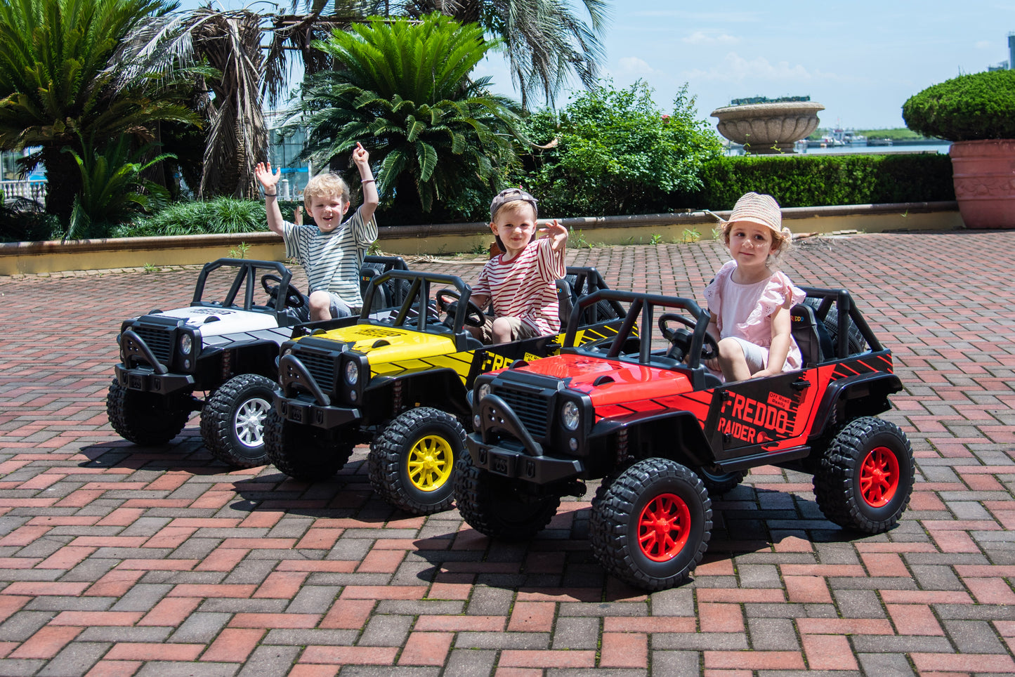 Voiture électrique pour enfants 2 places style Jeep RAIDER 24V avec télécommande et roues arrière motrices 2026