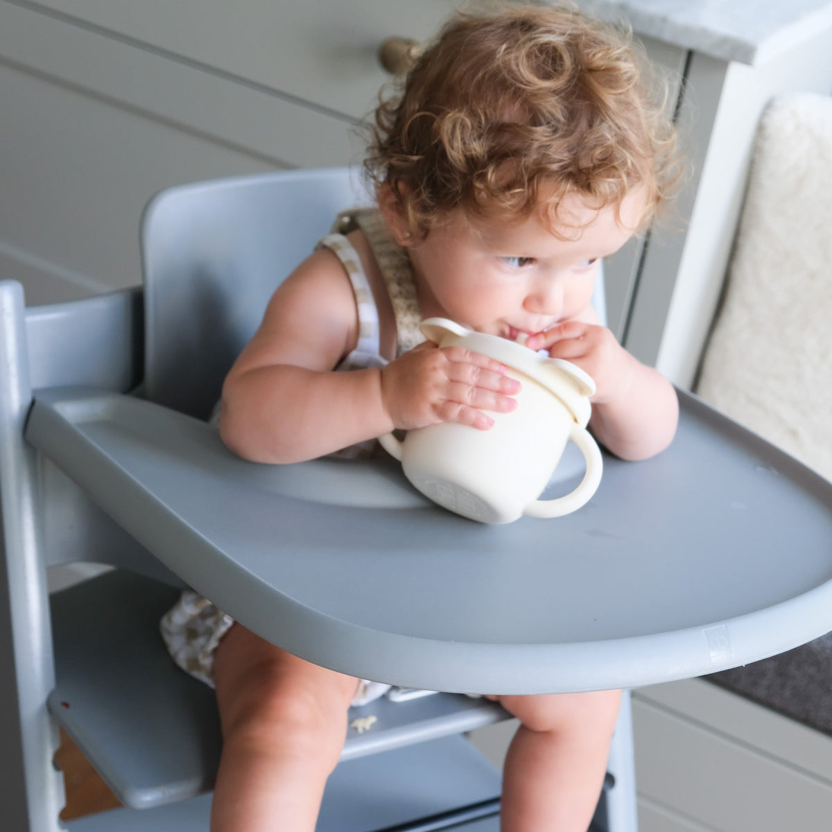 Tasse d'apprentissage 2 en 1 pour collation et liquide