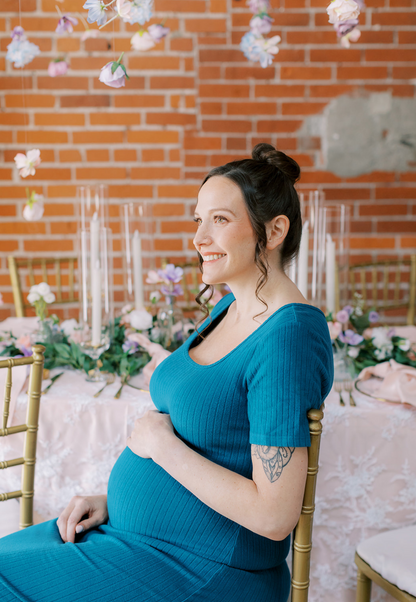 Ribbed Midi Maternity T-Shirt Dress