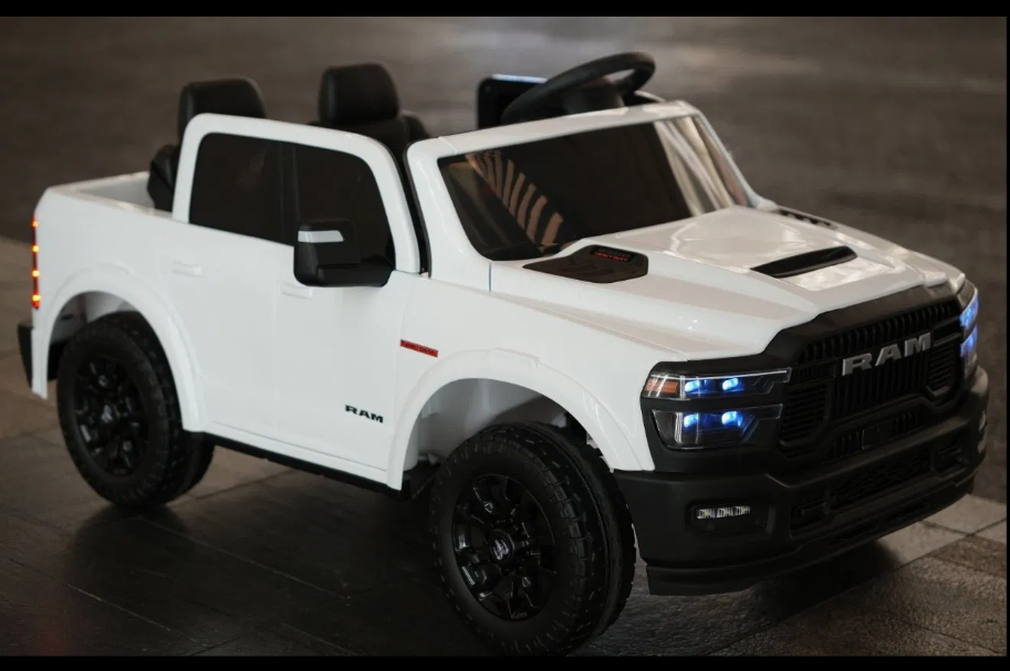 Voiture électrique 2 places pour enfants Dodge Ram 24 V 2026 avec télécommande