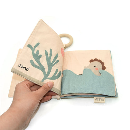 Livre froissé Baleine