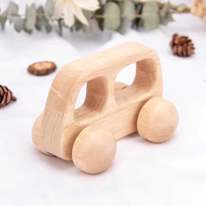 Voitures en bois