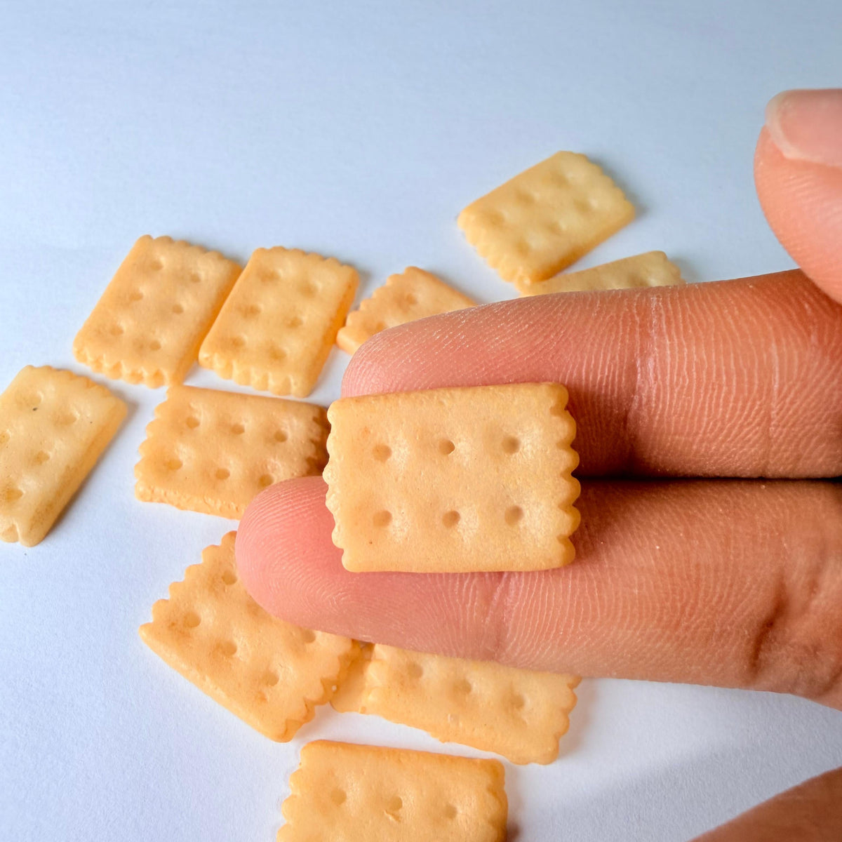 Breloques biscuits minces pour bricolage