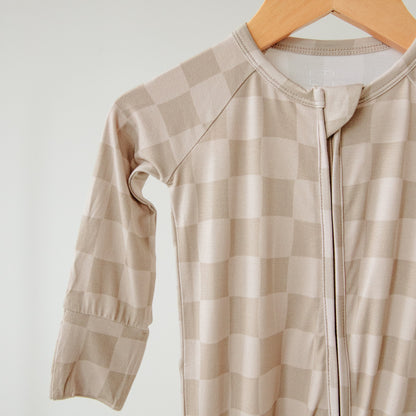 Barboteuse zippée en bambou à carreaux taupe