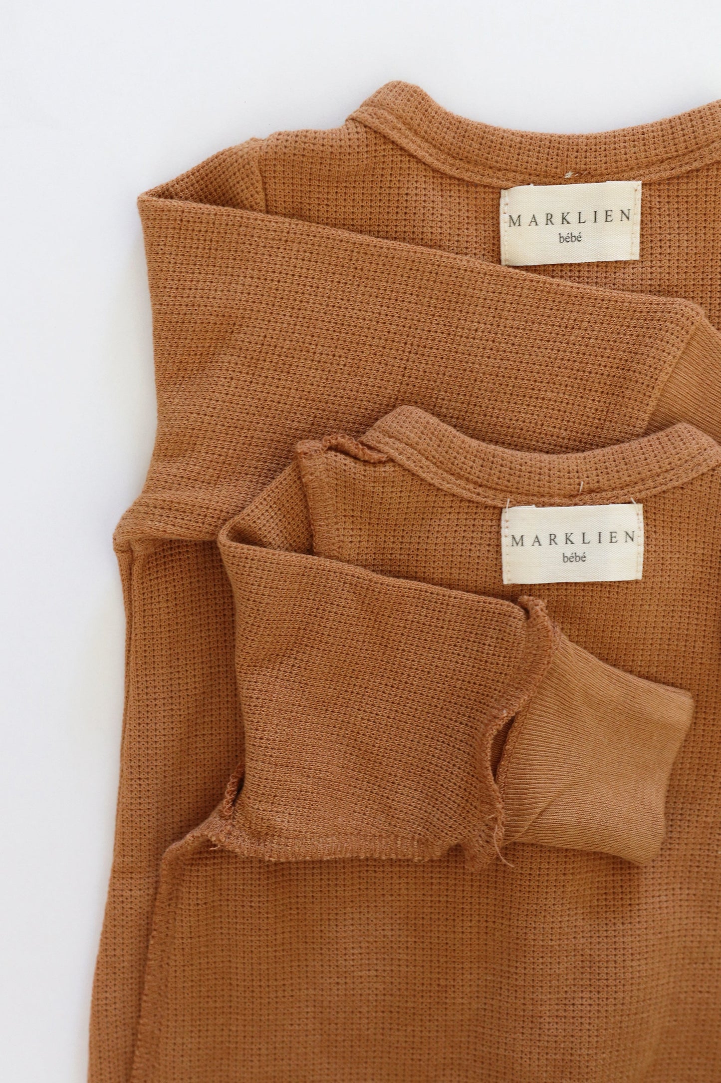 Gigoteuse en bambou couleur amande