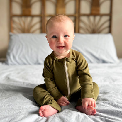 Grenouillère zippée en bambou pour bébé | Olive