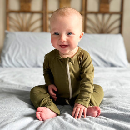 Grenouillère zippée en bambou pour bébé | Olive