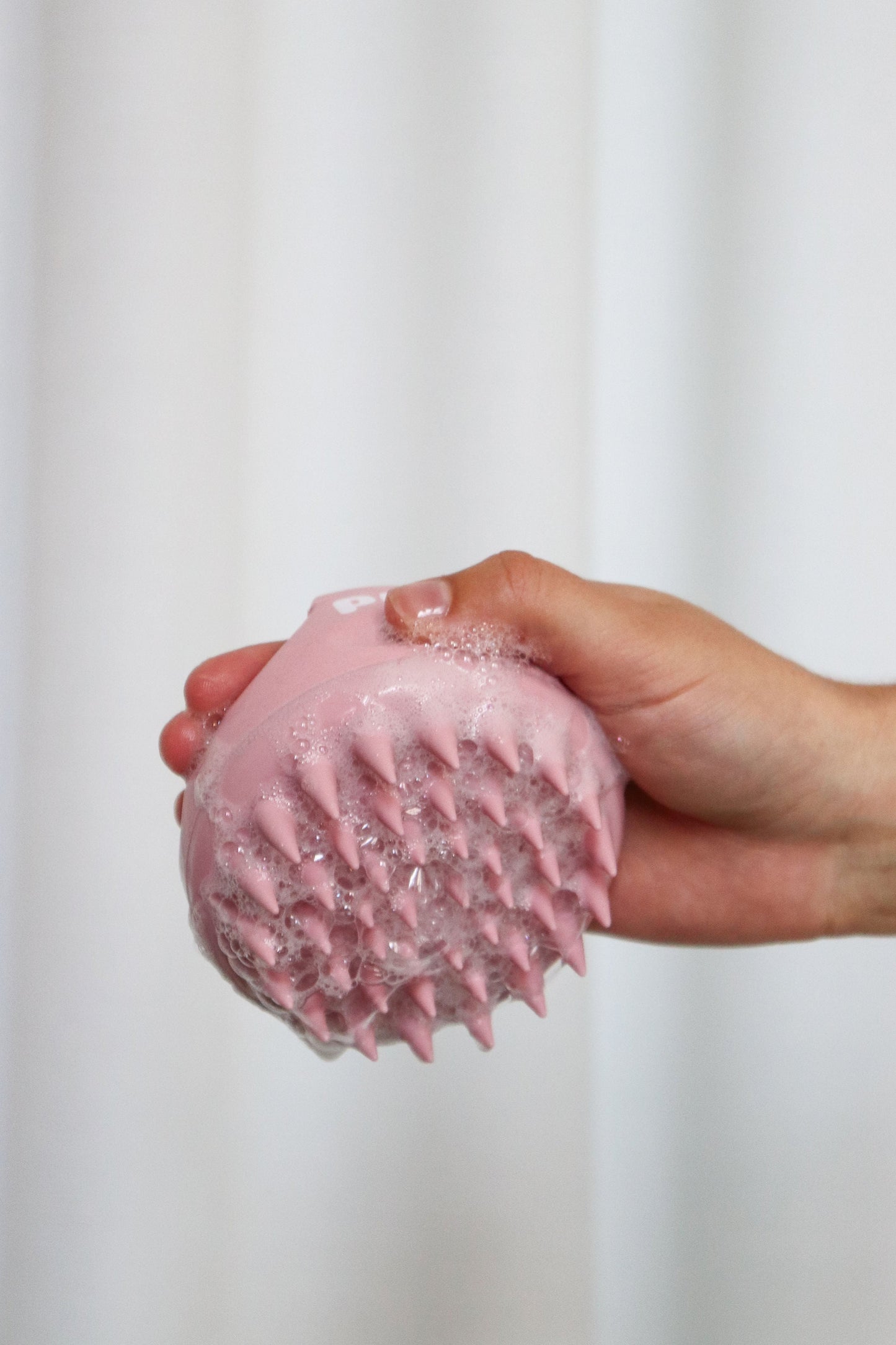 Masseur de cuir chevelu en silicone