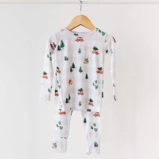 Winter Cottage Two Piece Pyjama Set