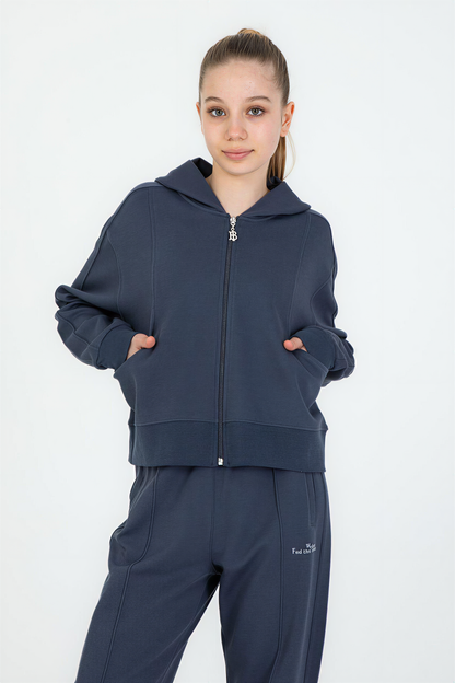 Court Side Girls’ Cropped Hoodie & Jogger Set