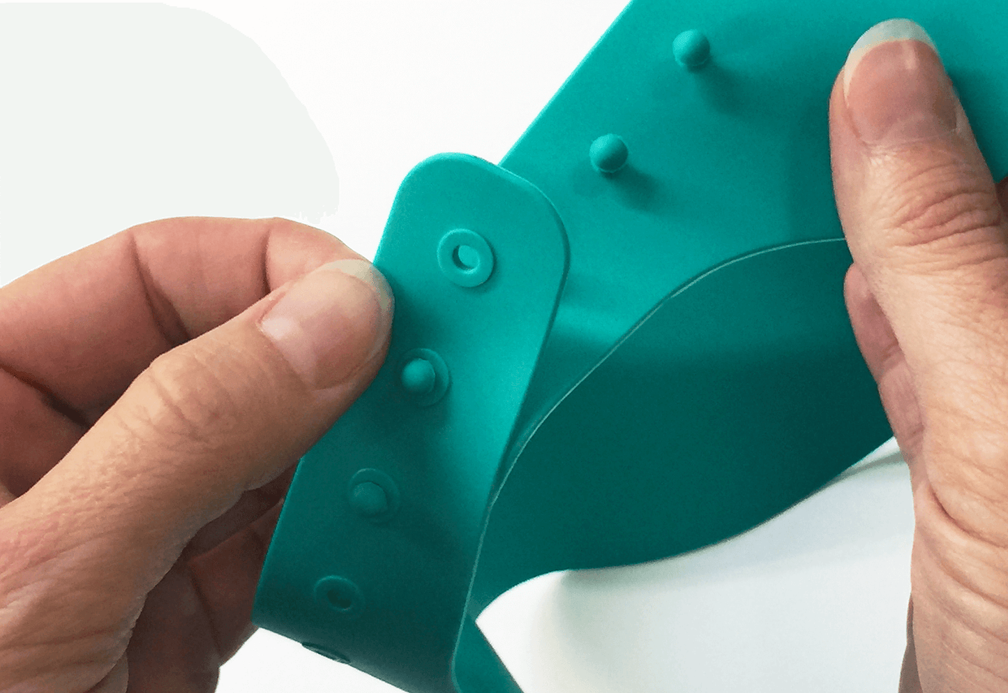 Käp: Visière pare-shampoing en silicone pour protéger les yeux