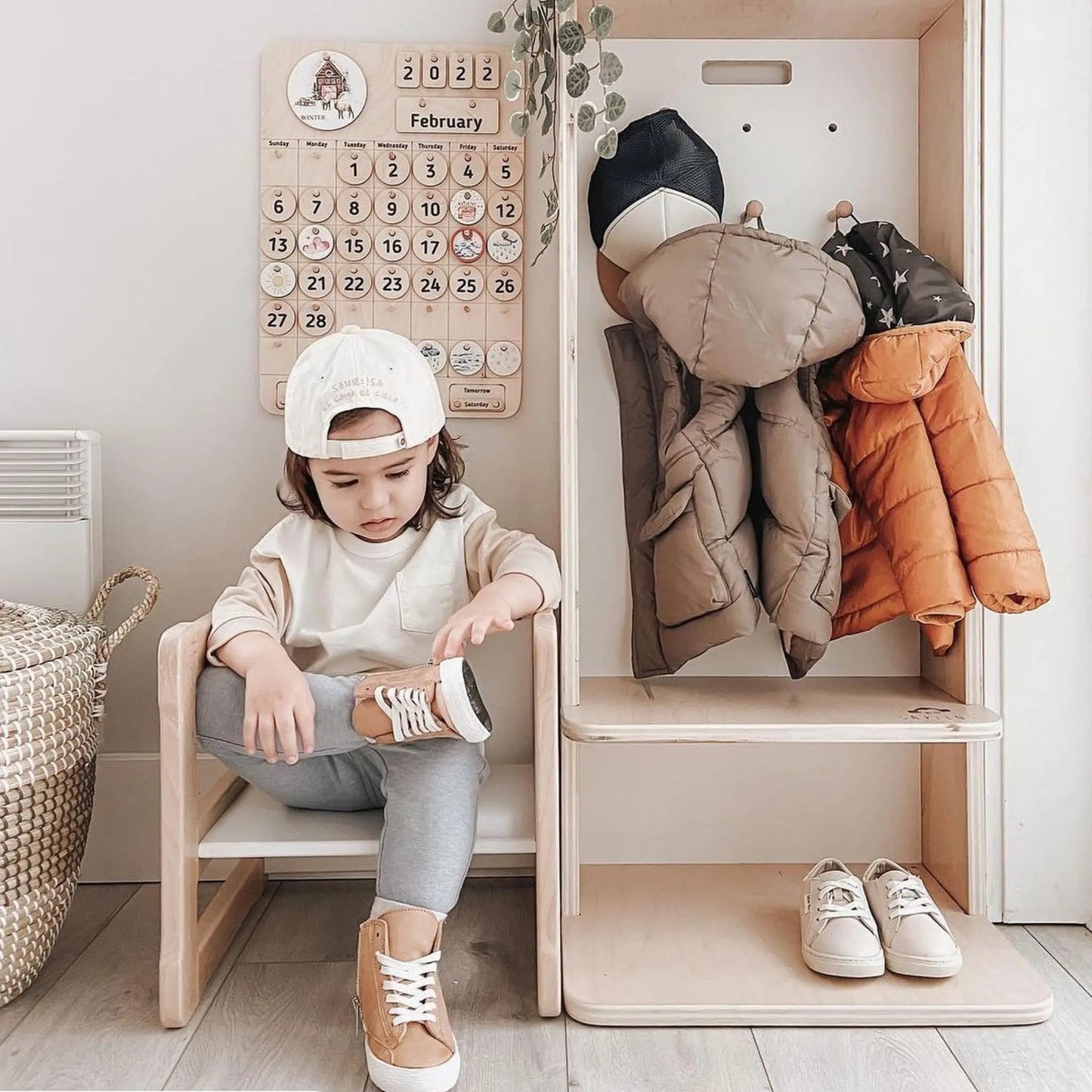 MANGO - Portemanteau Montessori