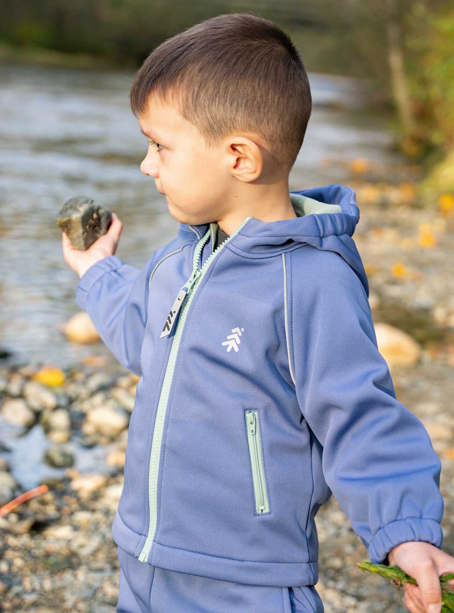 Verdant Softshell Water Resistant Jacket (Astro Blue)