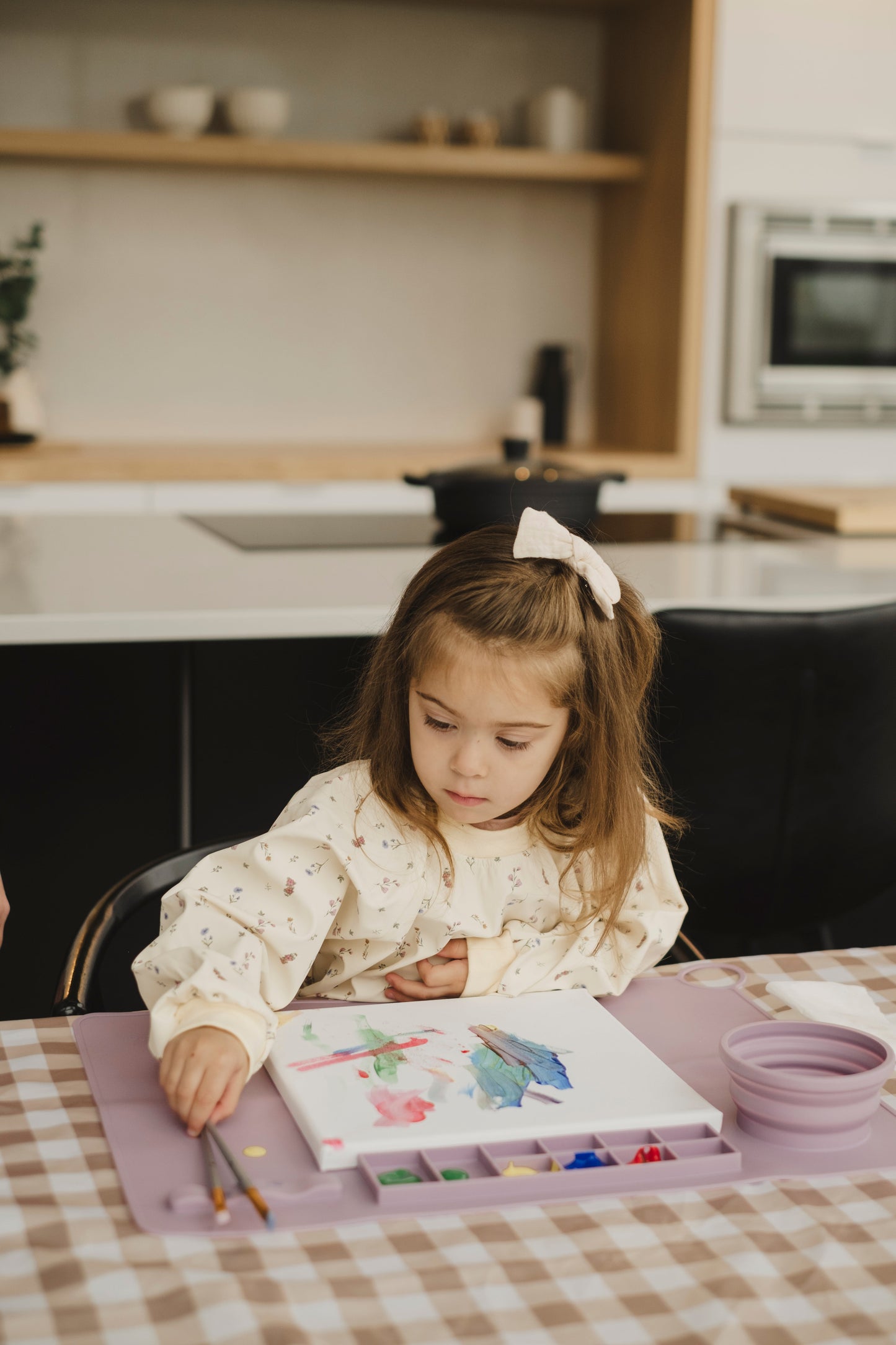 Waterproof artist apron for children