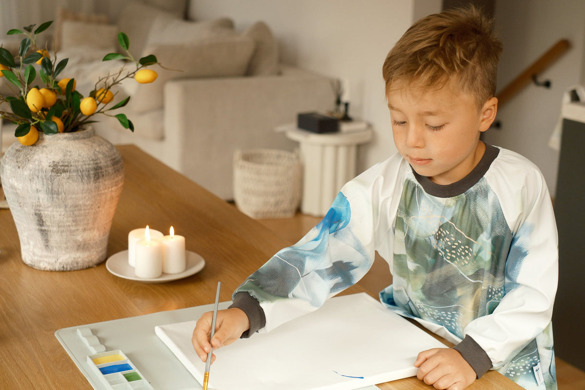 Waterproof artist apron for children