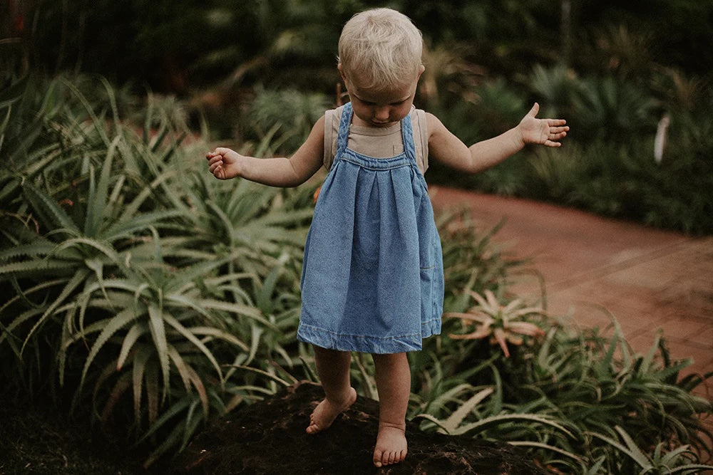 La salopette en jean oversize - The Simple Folk