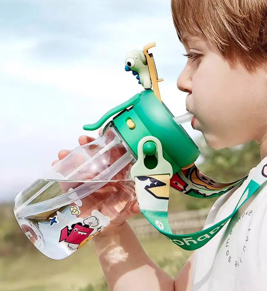 Water Elf Spraying Straw Bottle 270ml