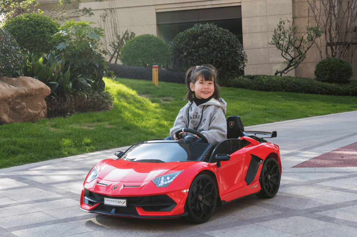 Lamborghini Aventador SVJ 24V XL 2 places pour enfants avec télécommande 2026