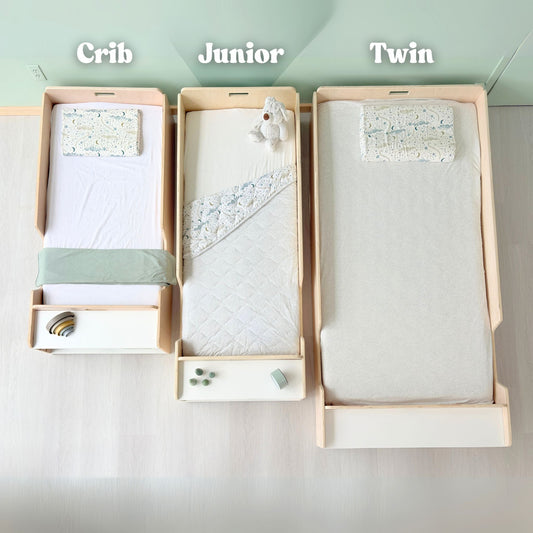 APPLE JUNIOR - Lit de sol Montessori avec barrières et étagères