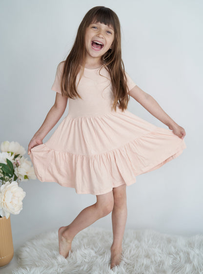Robe à étages en jersey et bloomer en rayonne de bambou — Blossom