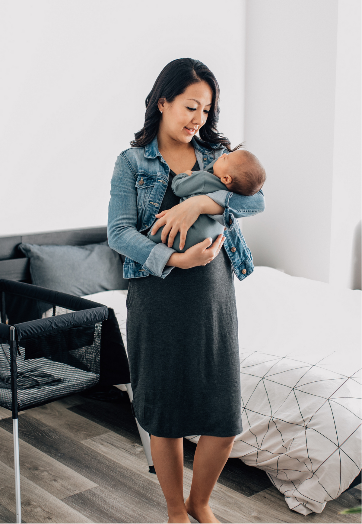 Randi Pocket Maternity and Nursing Dress