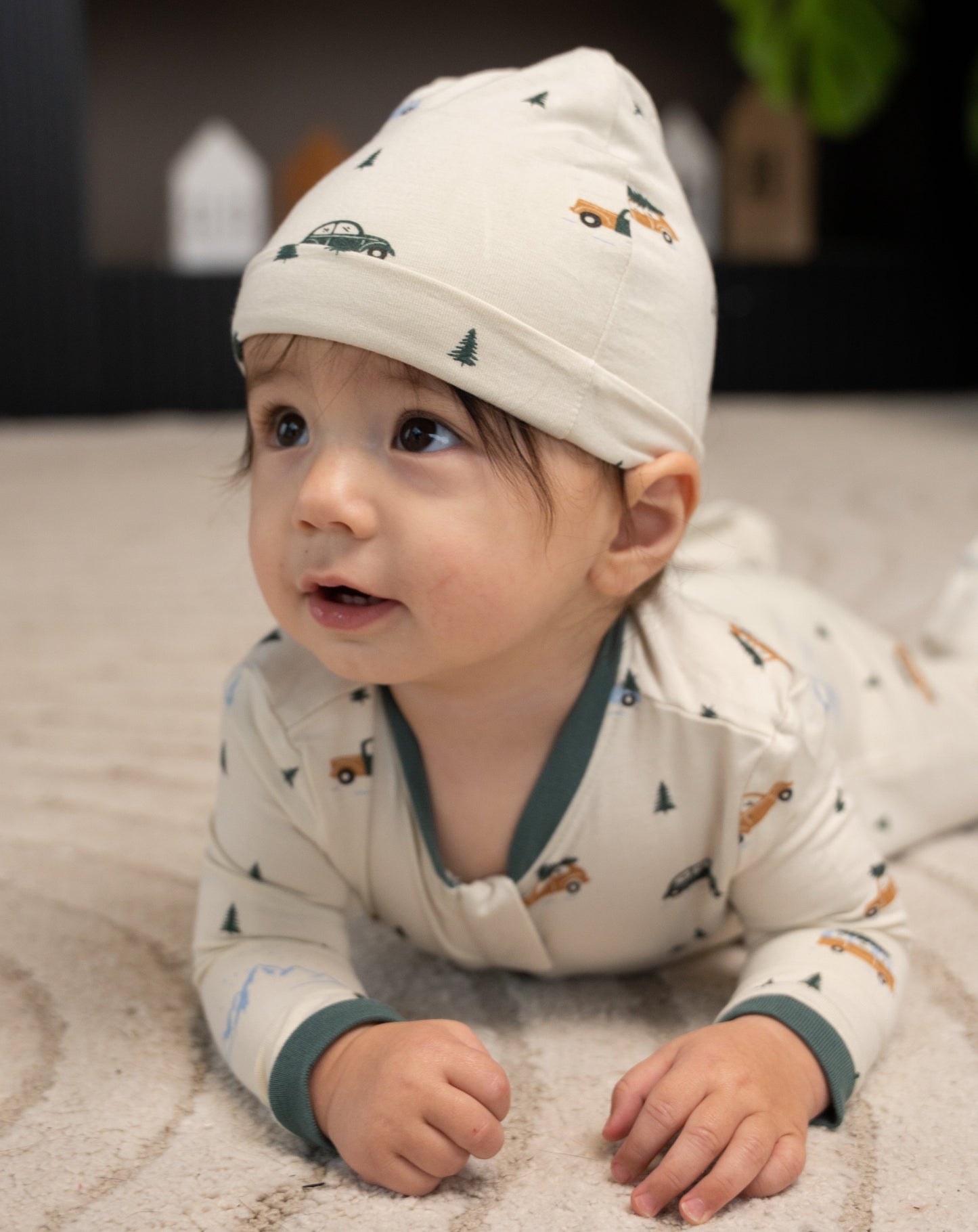 Bamboo Knot Hat (Winter Road Trip Print)