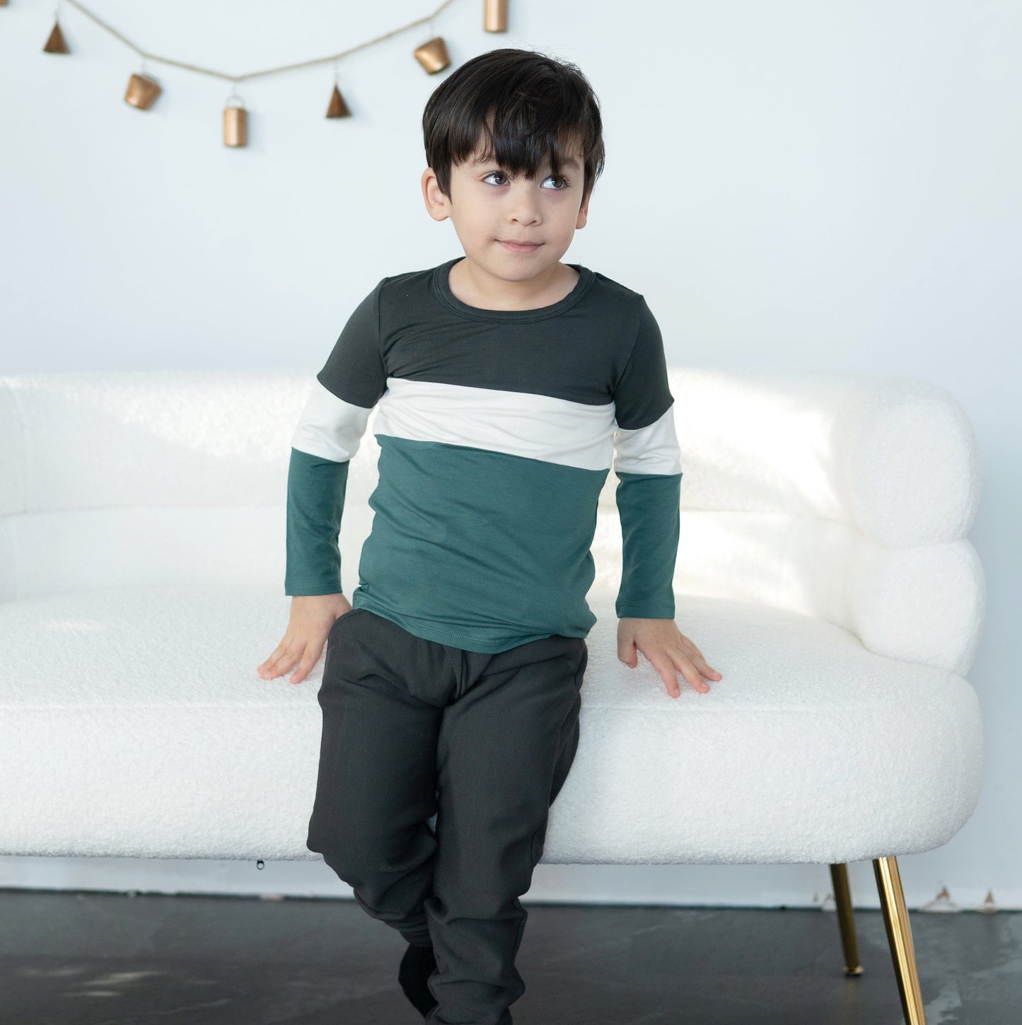 Bamboo Long Sleeve Color Block T-shirt (Pirate Ship/Feather/Pine)