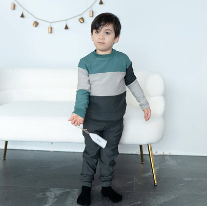 Rayon from Bamboo Fleece Colorblock Sweatshirt (Pine/Drizzle/Pirate Ship)