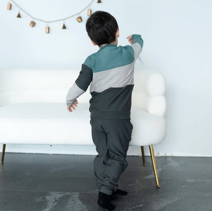 Rayon from Bamboo Fleece Colorblock Sweatshirt (Pine/Drizzle/Pirate Ship)