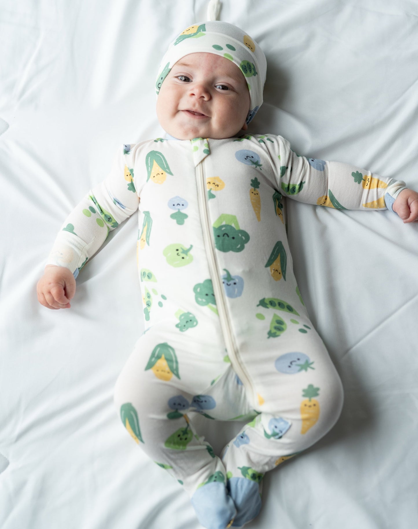 Bamboo Footies with Two Way Zipper (Farmers Market Print)