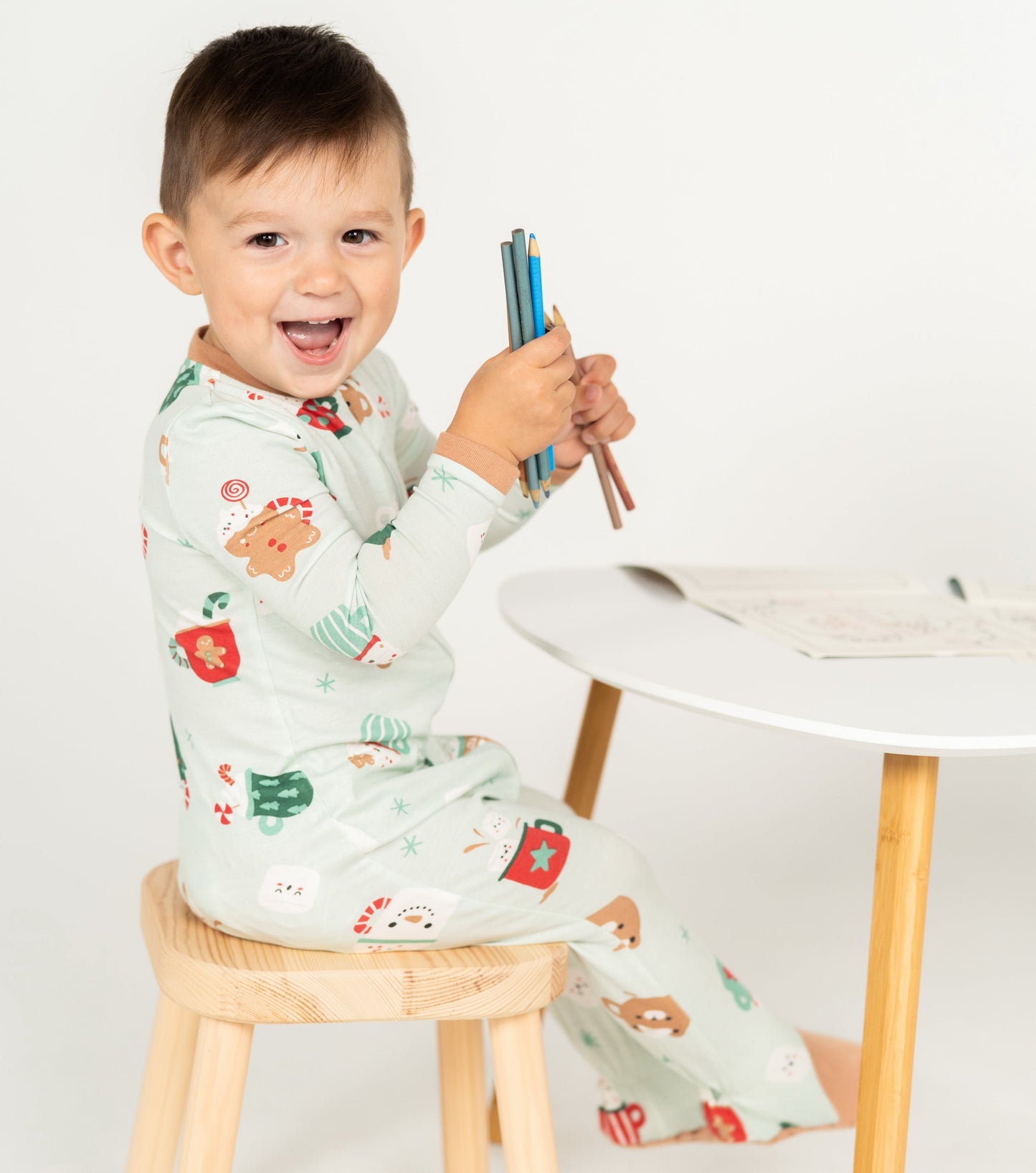 Bamboo Two Way Zipper Footies & Coloring Book (Festive Cocoa Print)