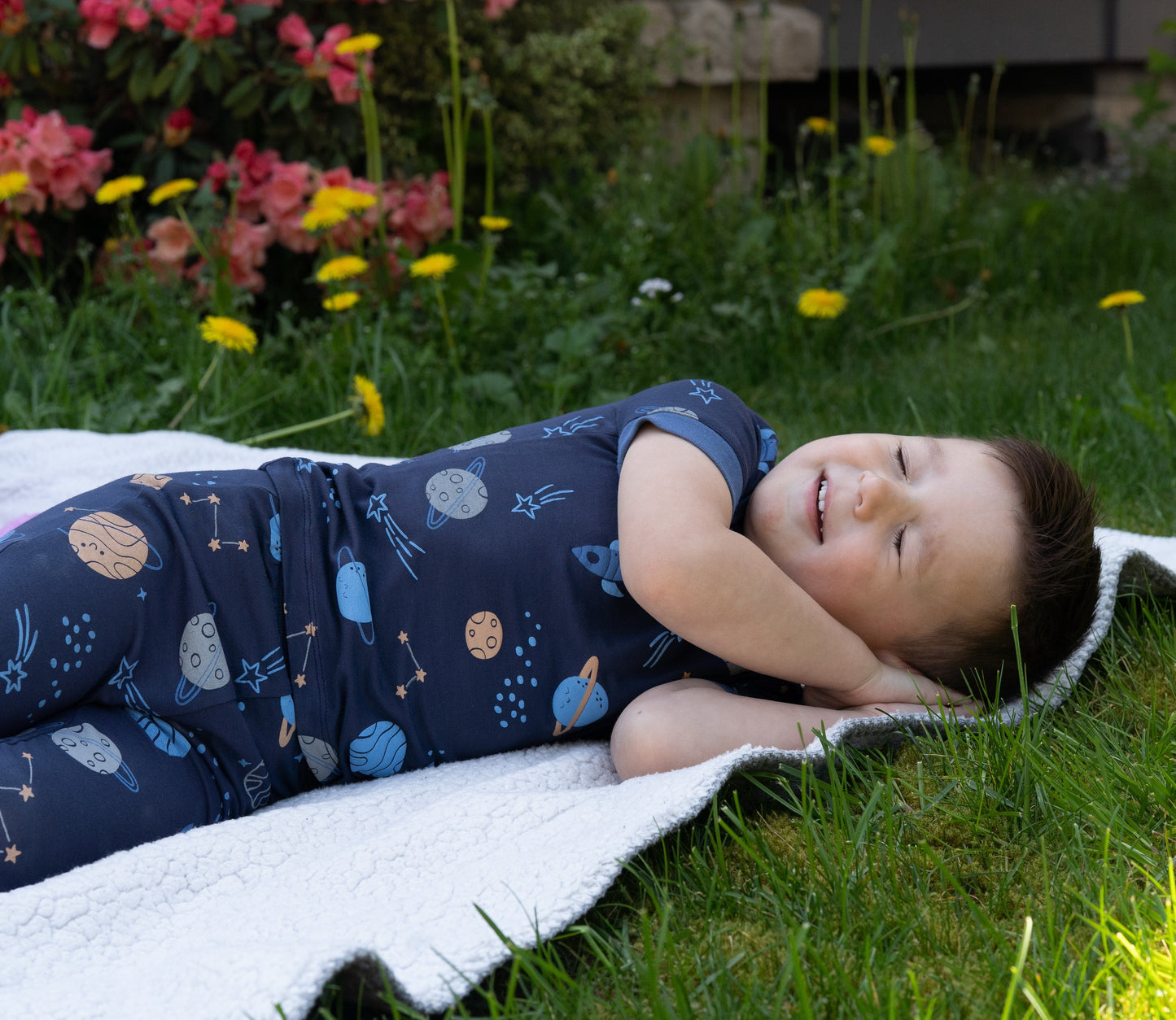 Bamboo Short Sleeve Pajama Set (Lost in Space Print)