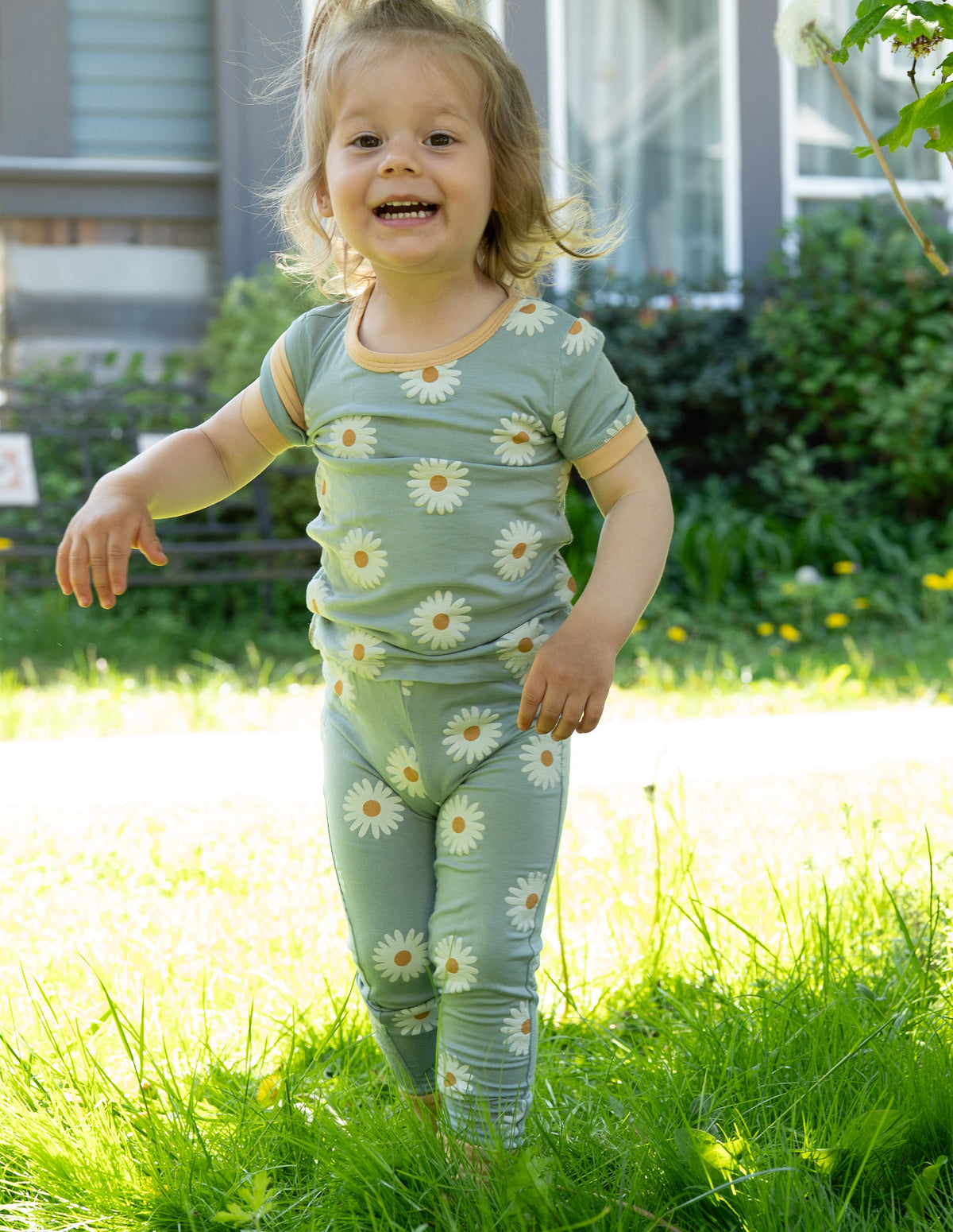 Bamboo Short Sleeve Pajama Set (Daisy Print)