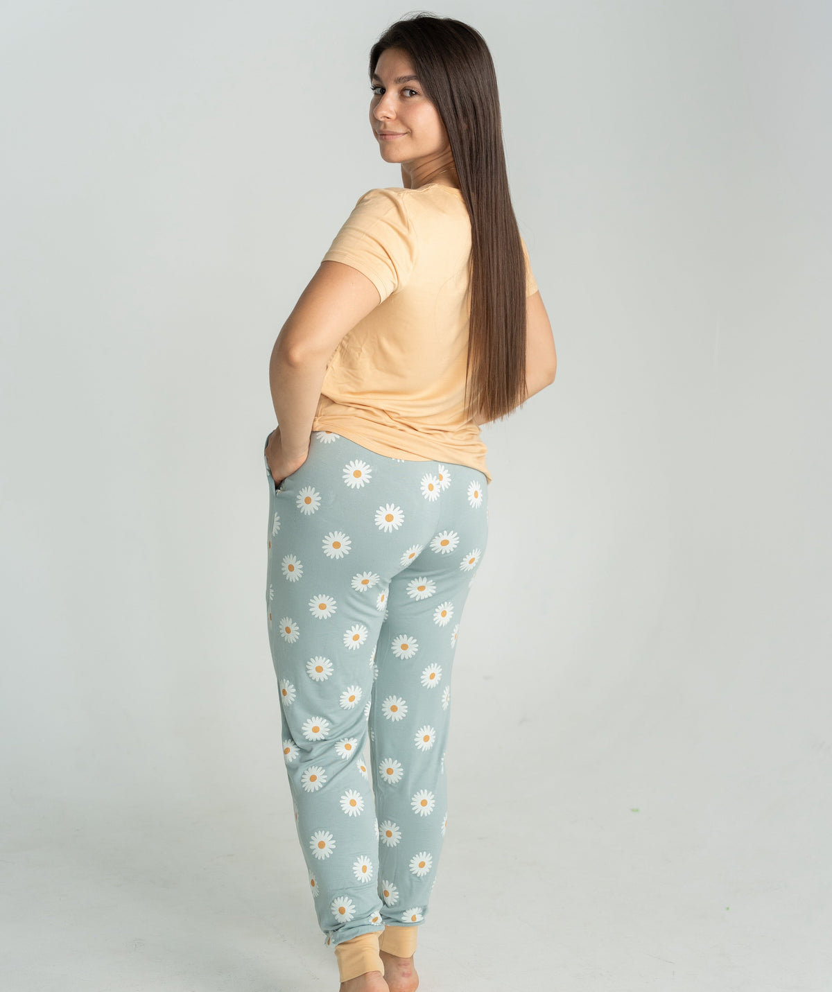 Wommen's Bamboo Short Sleeve Pajama Set (Daisy Print)
