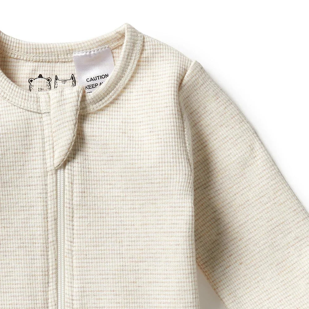 Pyjama zippé en coton biologique à rayures avec pieds | Couleur avoine | Wilson + Frenchy