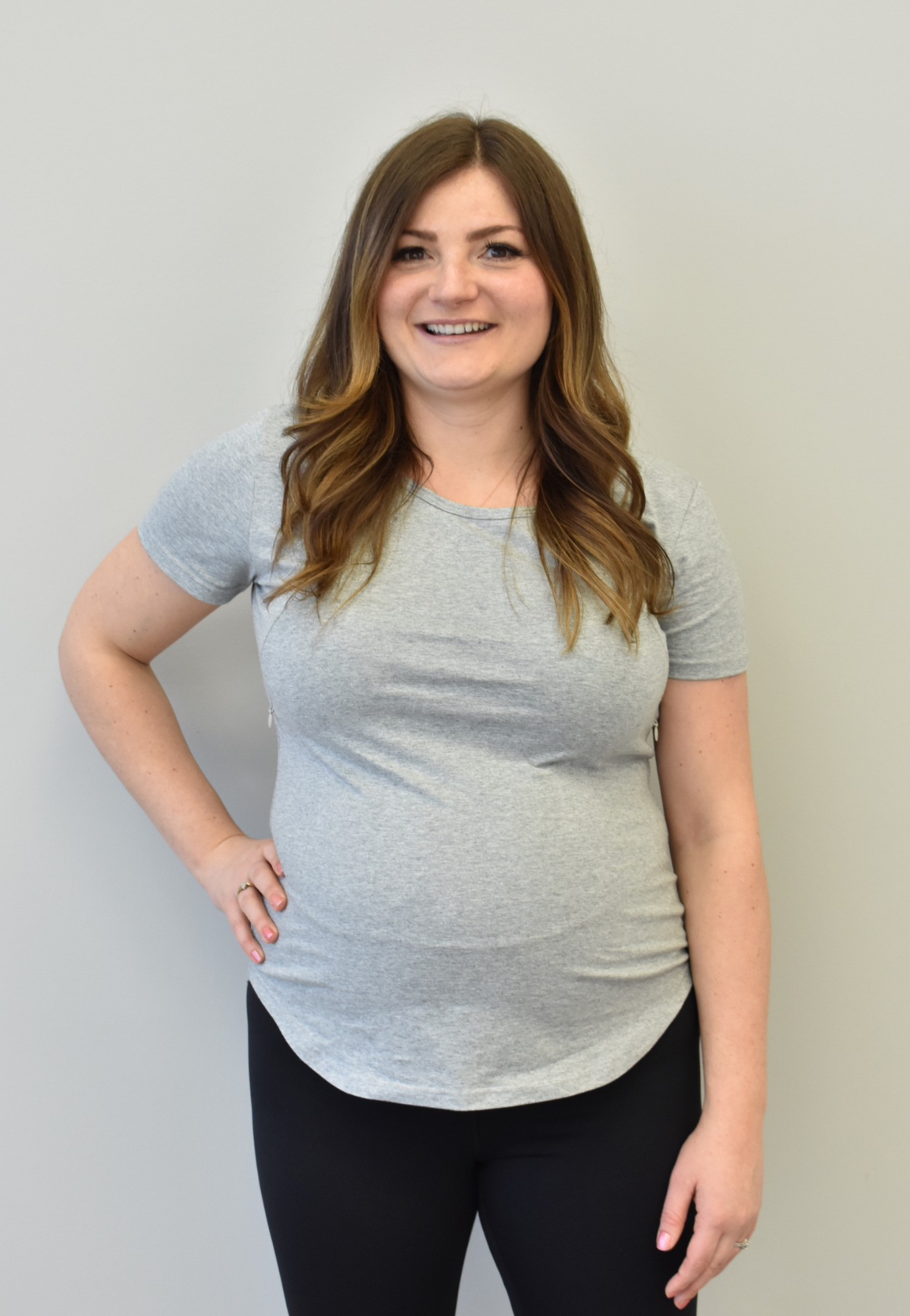 Zoe Short-Sleeve Zipper Nursing Tee