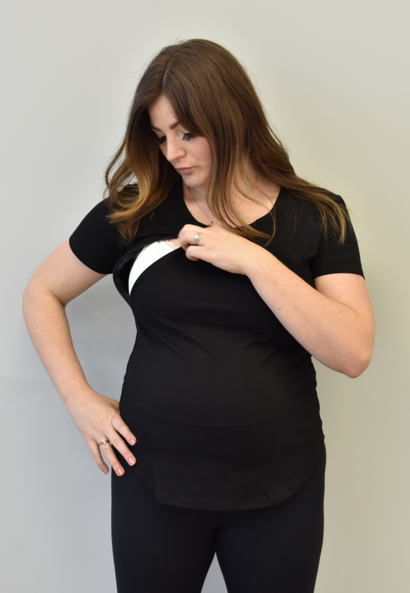 Zoe Short-Sleeve Zipper Nursing Tee