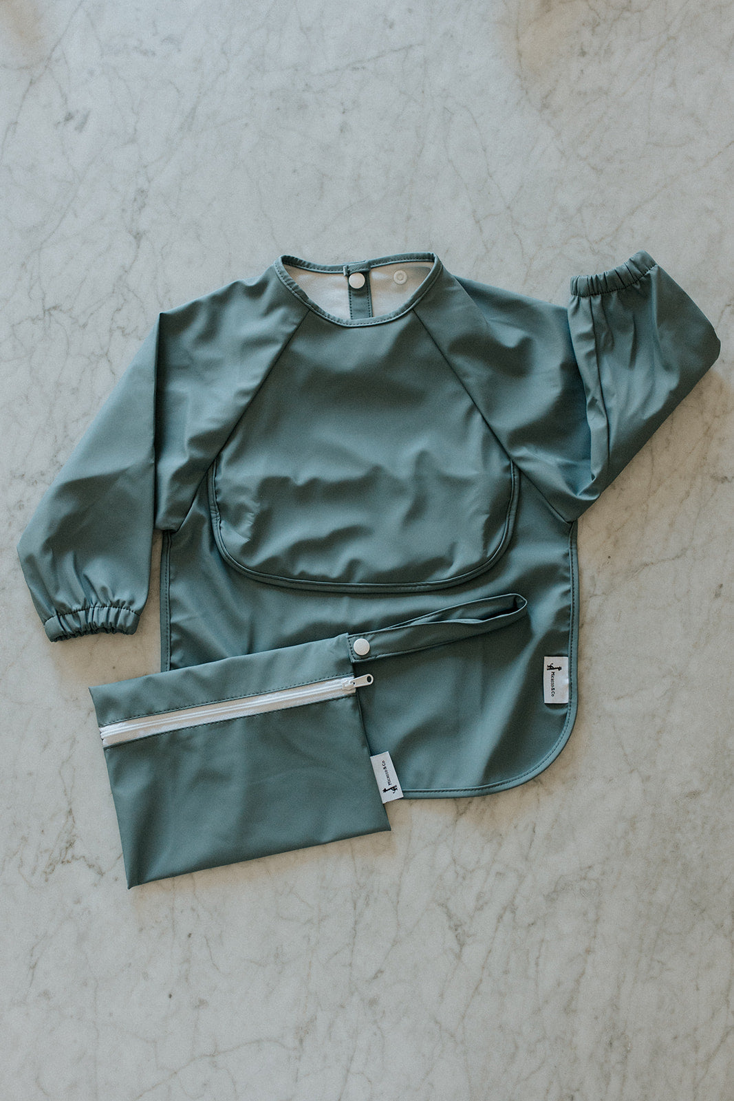 Bavette à manches longues imperméable avec poche | 6-24 mois