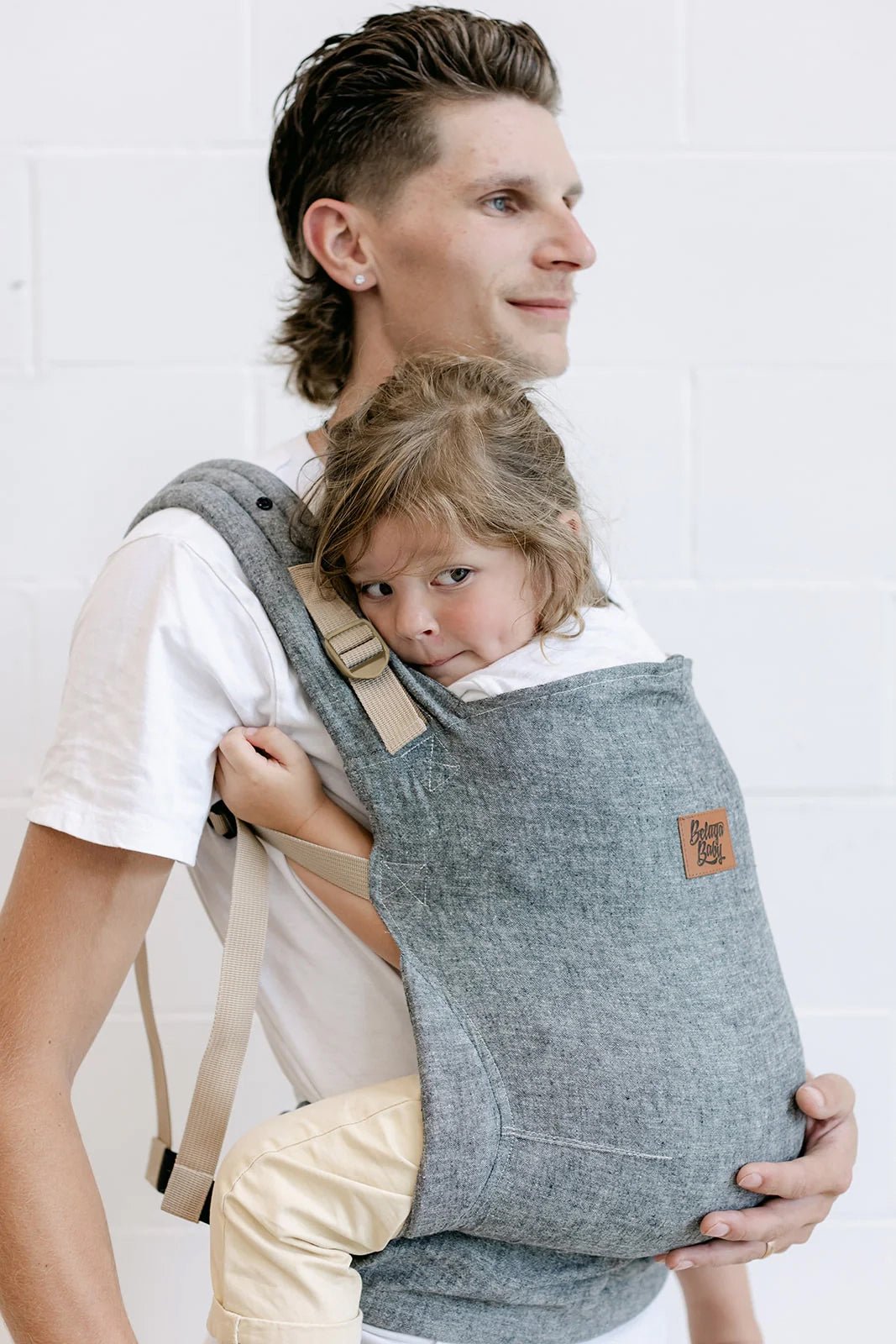 Porte-bébé à boucles Beluga Cove – Charbon