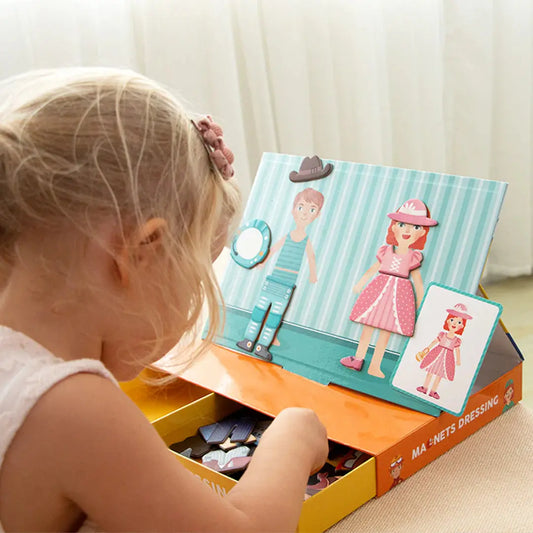 Magnetic Playset: Dressing Room