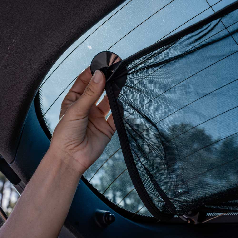 ezimoov-sunshade-back-sunction-car-window