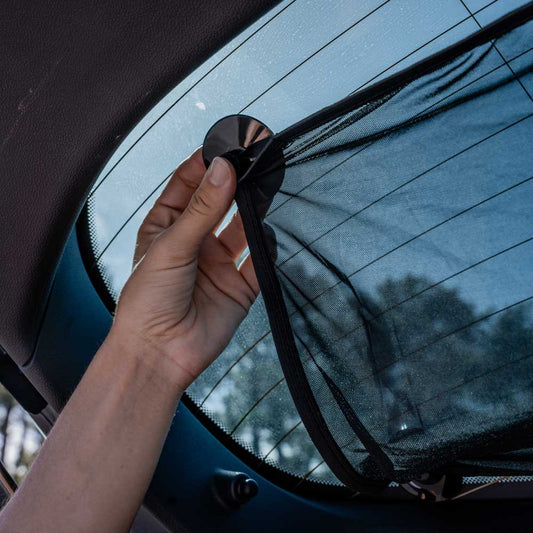 ezimoov-sunshade-back-sunction-car-window