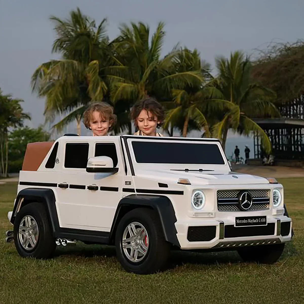 Voiture Électrique 24V Mercedes Benz Maybach G650 XXL 2 Places pour Enfants OU Adultes