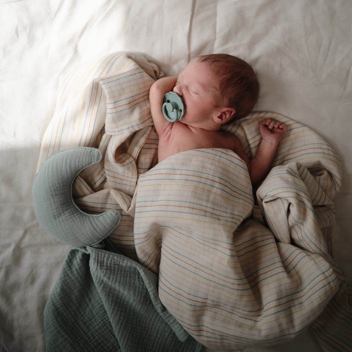 Muslin Lovey Cuddle Blanket