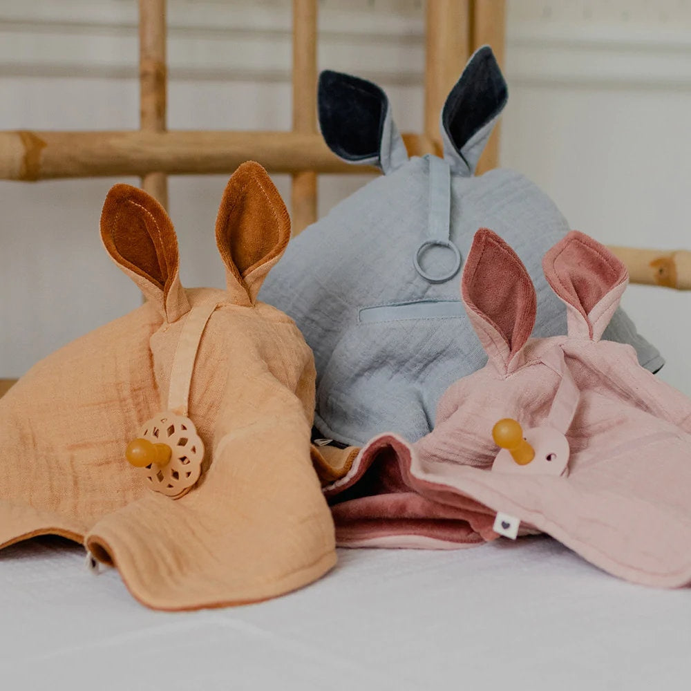 Muslin Kangaroo Lovey Cuddle Blanket