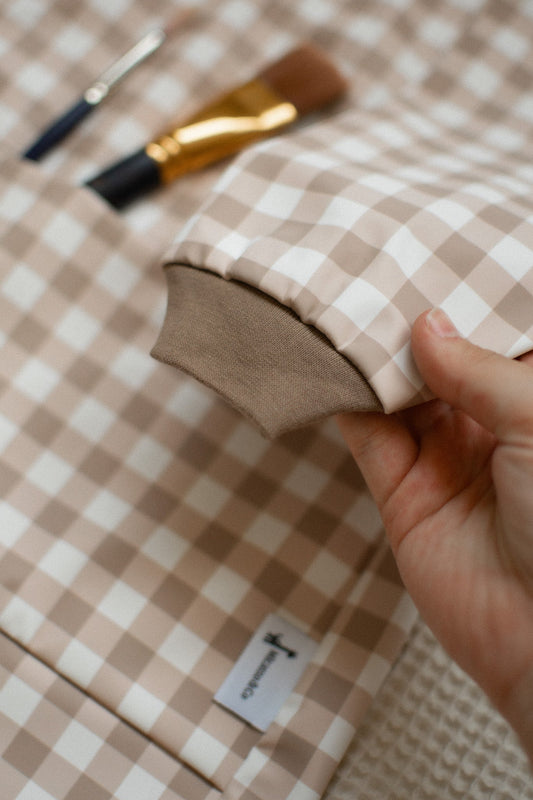 Waterproof artist apron for children