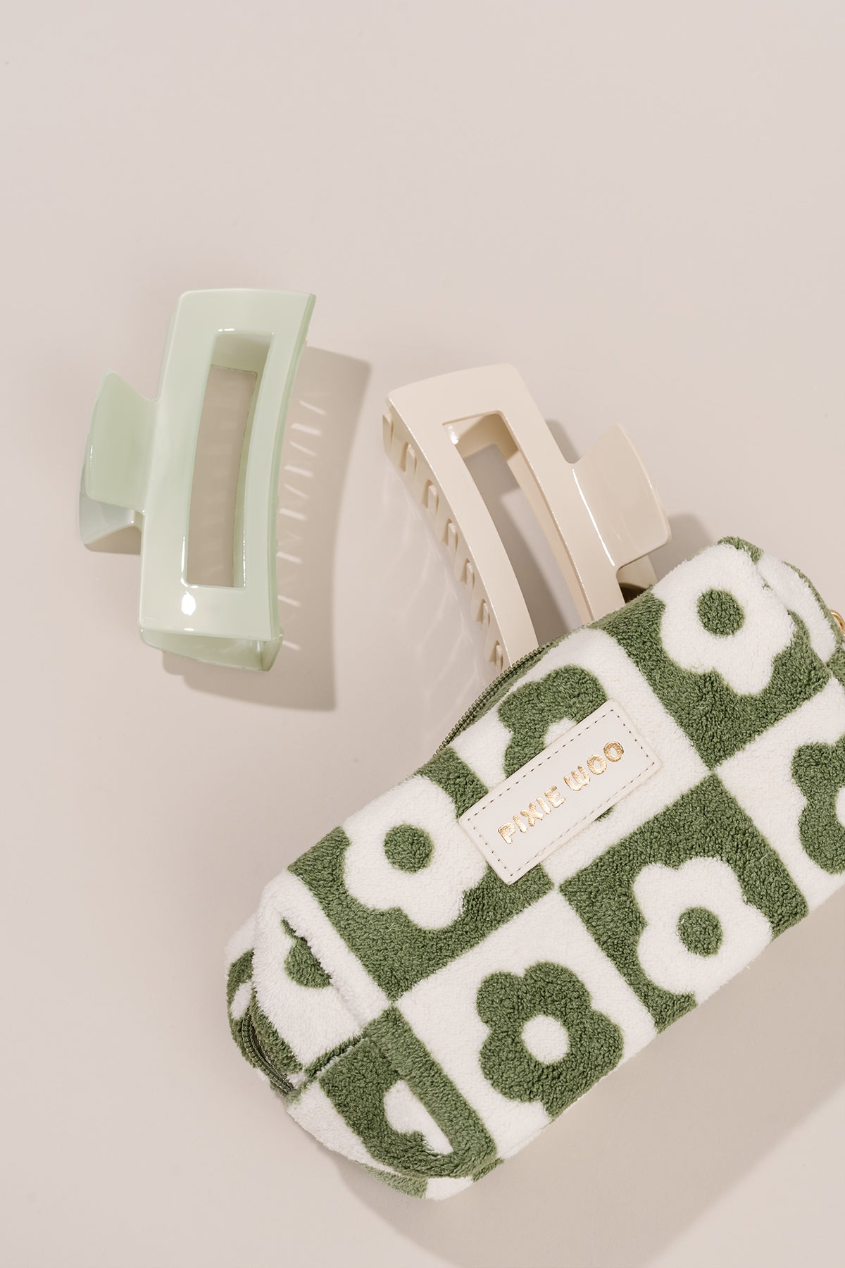 Le sac à accessoires officiel PW - Édition limitée