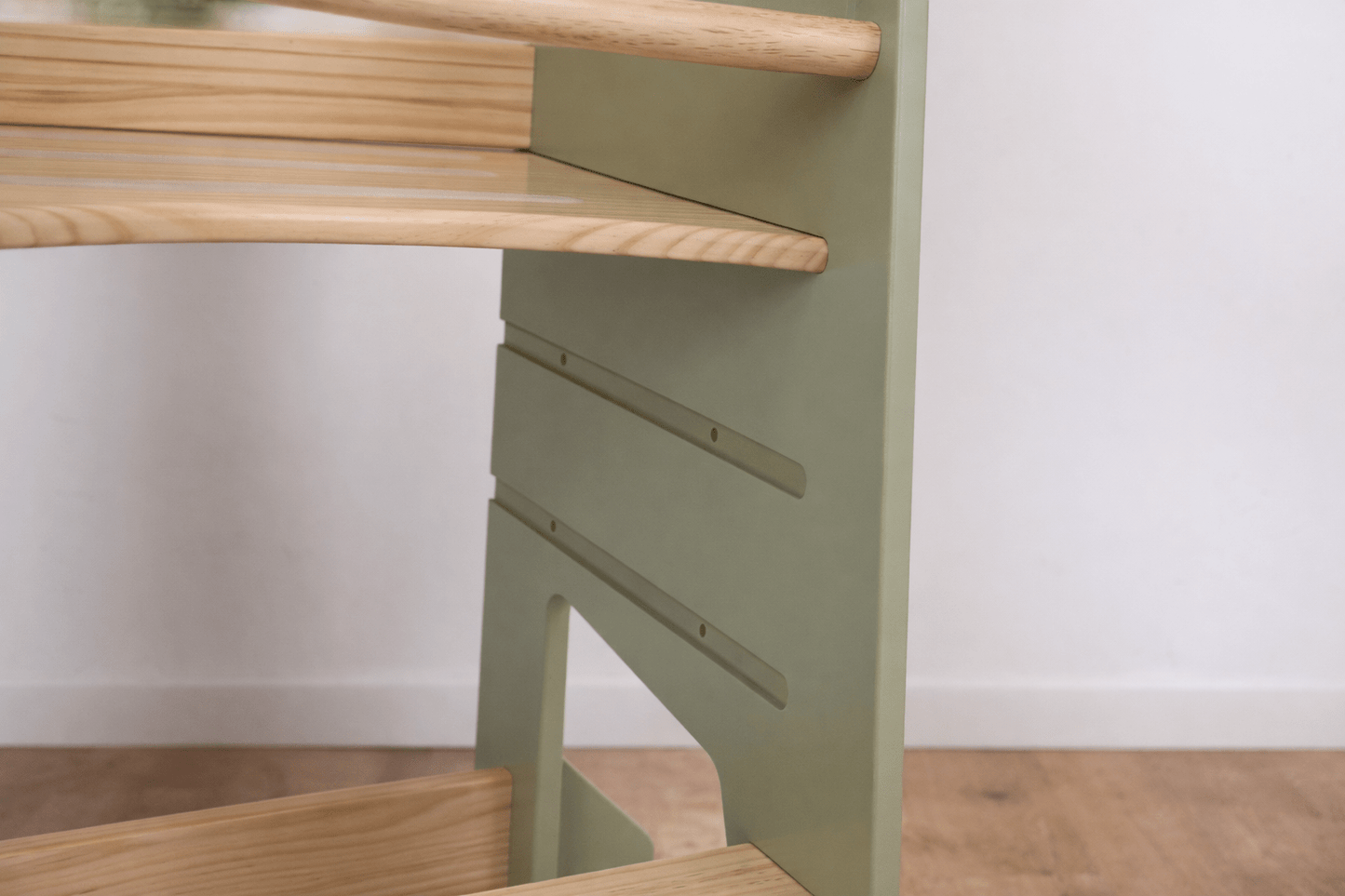 Learning Tower - Kitchen Helper Stool - Sage